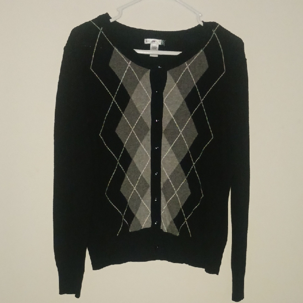 Chic Black Argyle Cardigan